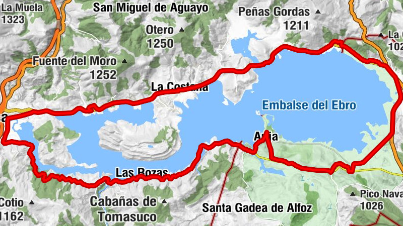 Orzales - Asador Salon del Clavel - Iglesia de Nuestra Señora del Carmen - Campoo de Enmedio