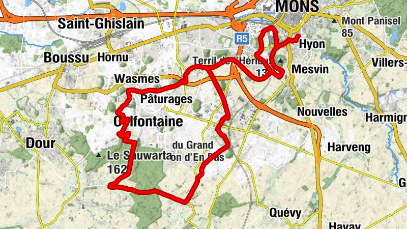 Mons - Quaregnon - Terrisse du Vieux Puits sur 6 Paumes - Église Saint-Remy