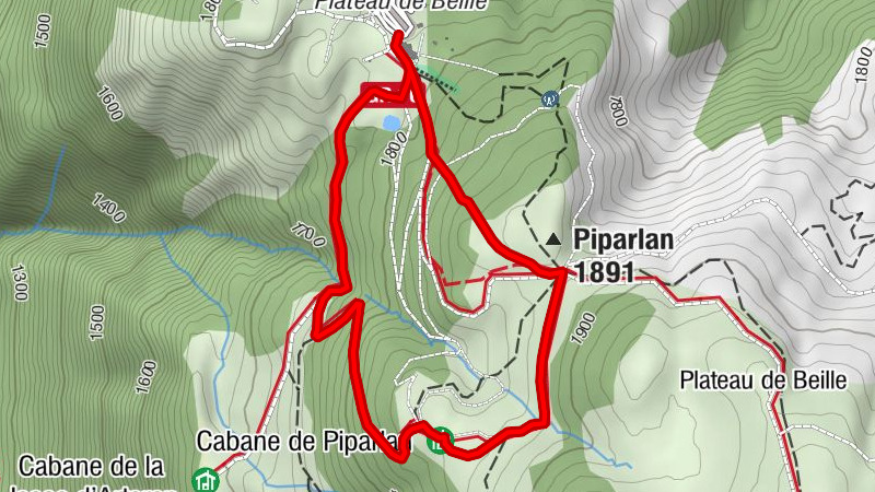 High altitude walk in Beille: The Piparlan hut