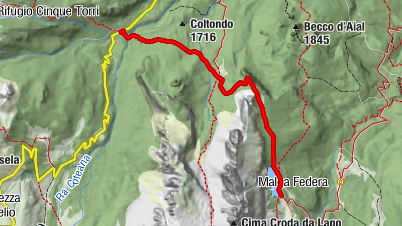 From Ru Curto to Federa Lake (Croda da Lago Refuge).